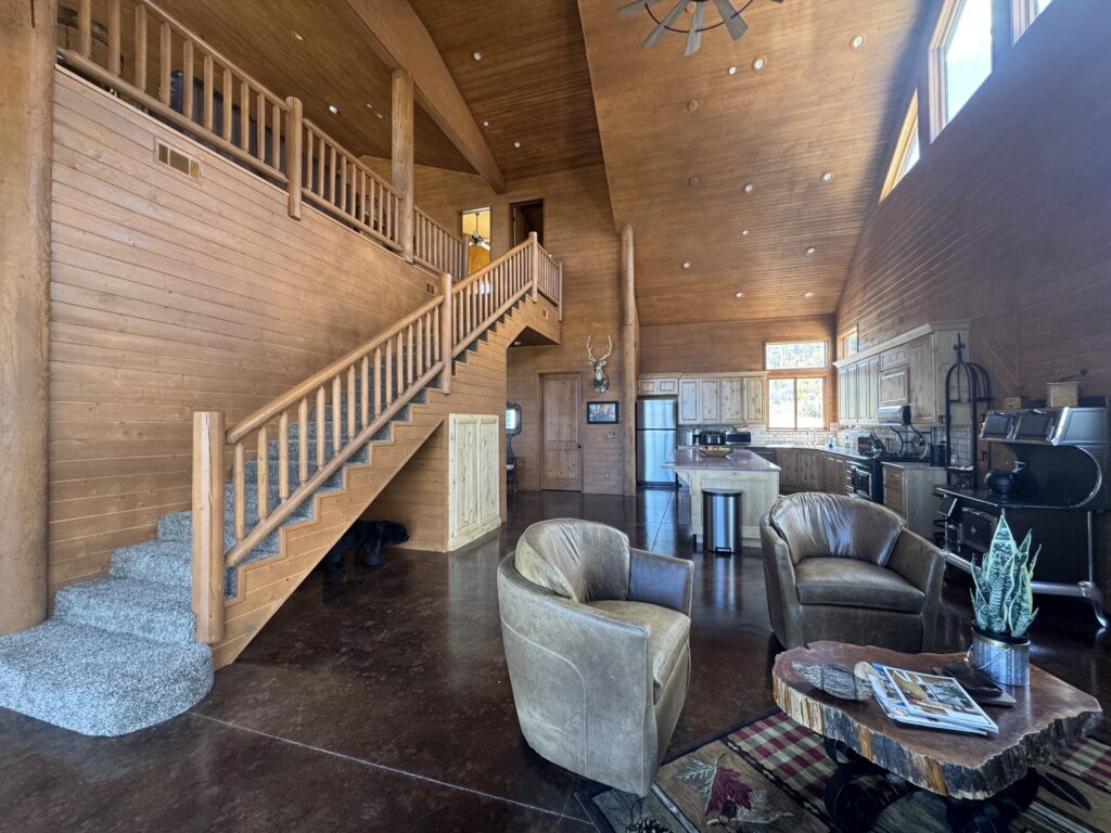 Heath Retreat at Private Ranch with Horses + own Lake 6